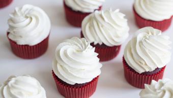 red velvet cupcakes