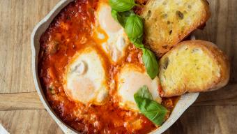 Shakshuka in Pork Ragu