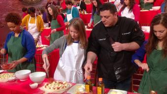 Sal & Francis Help Our Audience Finish Off Their Pizzas With Pizzaz