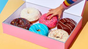 flour shop nyc donut cake