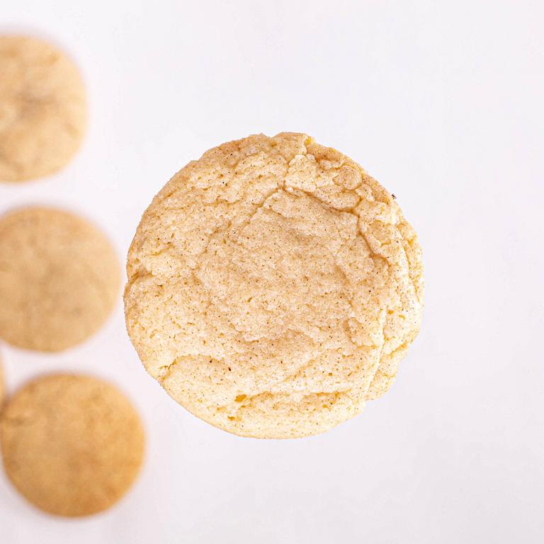 snickerdoodle cookie