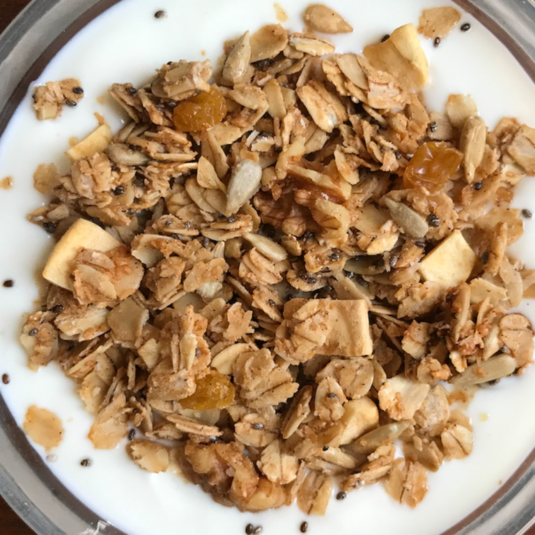 Apple Pie Granola 